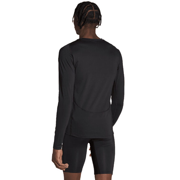 Koszulka mska adidas Techfit Aeroready Long Sleeve Tee czarna HP0626