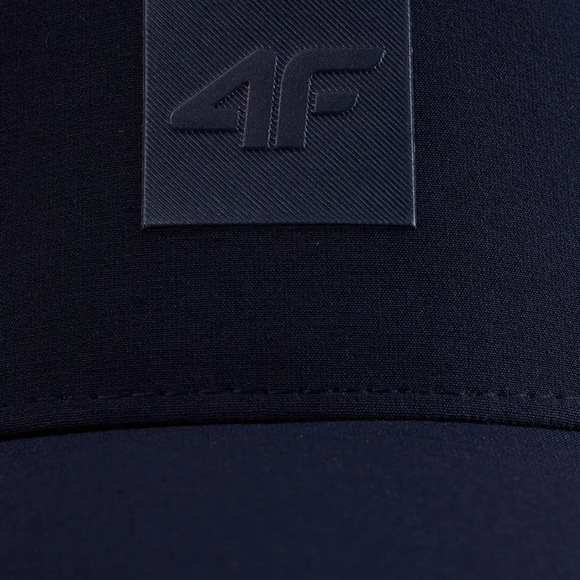 Czapka z daszkiem 4F U554 granatowa 4FWSS26ACABU554 31S