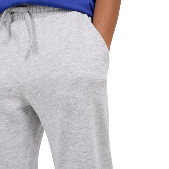 Spodnie dla chłopca 4F CAS M1188 jasny szary 4FJWMM00TTROM1188 25M