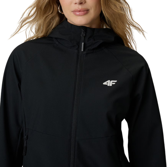 Kurtka damska softshell 4F F546 głęboka czerń 4FWSS26TSOFF546 20S