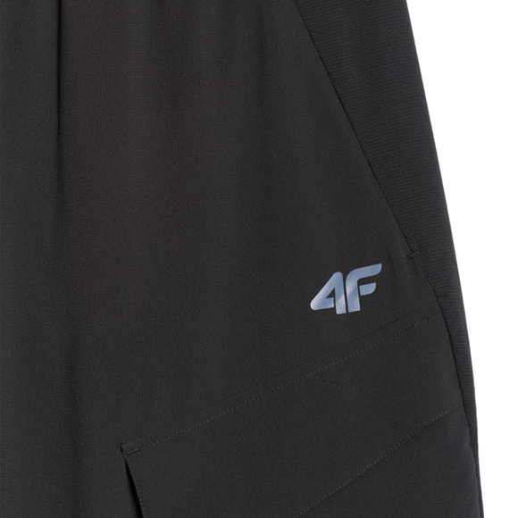 Spodnie męskie 4F FNK M1056 głęboka czerń 4FWAW25TFTRM1056 20S