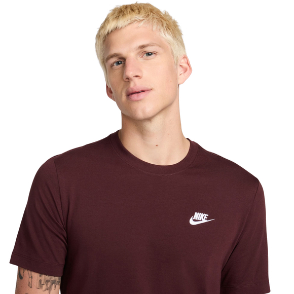 Koszulka męska Nike Club Tee burgundowa AR4997 652
