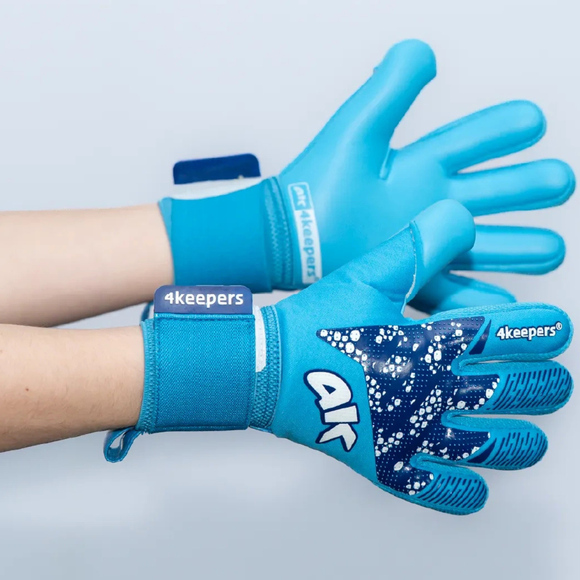 Rękawice bramkarskie 4Keepers Elite Nox NC Junior niebieskie