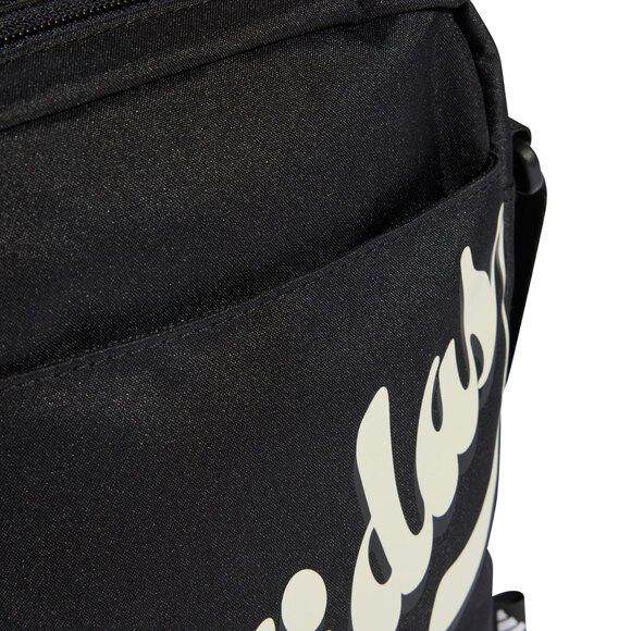 Torebka adidas Tiro Graphic Organizer czarna KD7276