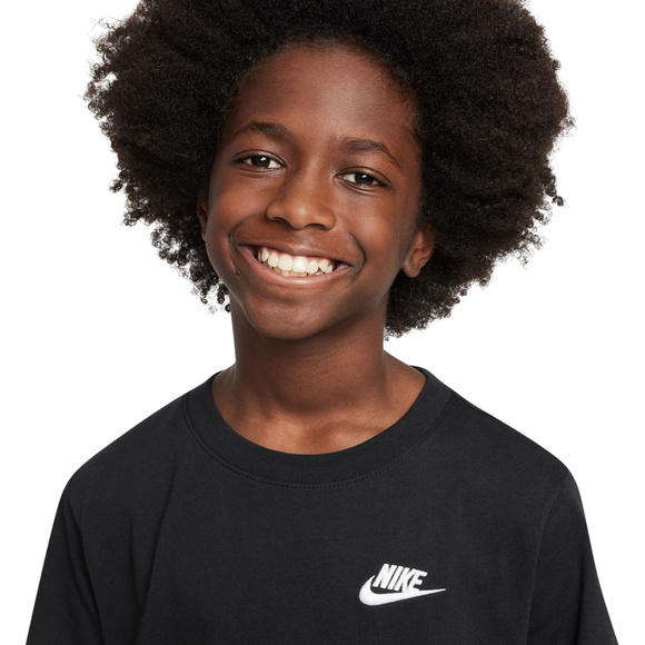 Koszulka dla dzieci Nike Sportswear czarna FZ5177 010