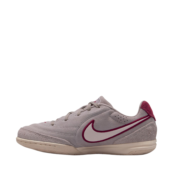 Buty piłkarskie dla dzieci Nike Tiempo Streetgato beżowe IO9608 216