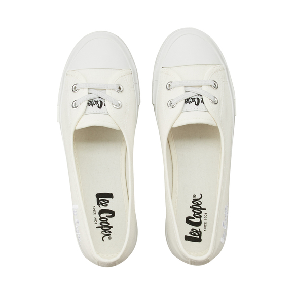 Buty damskie Lee Cooper białe LCW-26-31-4356LA