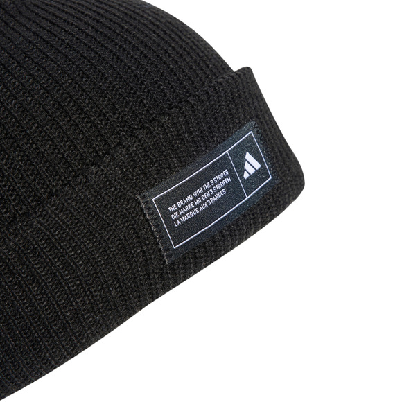 Czapka adidas Essentials Cuffed czarna IT4633