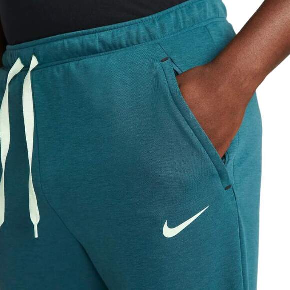 Spodnie męskie Nike Dri-FIT Tottenham Hotspur Travel zielone DB7878 397