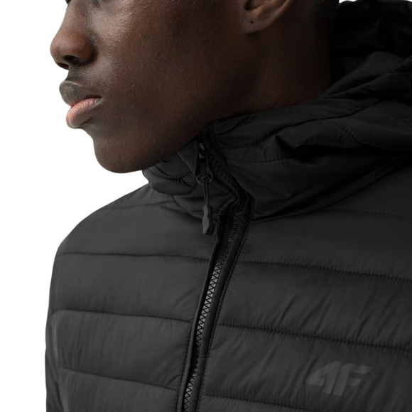 Kurtka męska puchowa 4F głęboka czerń 4FSS23TDJAM085 20S