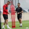 Mur piłkarski ELITE 180 cm Czerwony