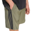 Spodenki męskie adidas Essentials 3-Stripes Chelsea Lite Woven oliwkowe KY4154