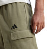 Spodenki męskie adidas Essentials Feel Cozy French Terry Cargo zielone JE6292 