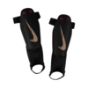 Ochraniacze piłkarskie dla dzieci Nike Charge czarne DX4610 011