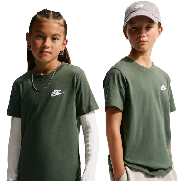 Koszulka dla dzieci Nike Sportswear zielona FZ5177 305