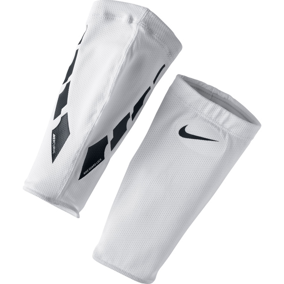Rękawy do ochraniaczy piłkarskich Nike Guard Lock Elite SLV białe SE0173 103