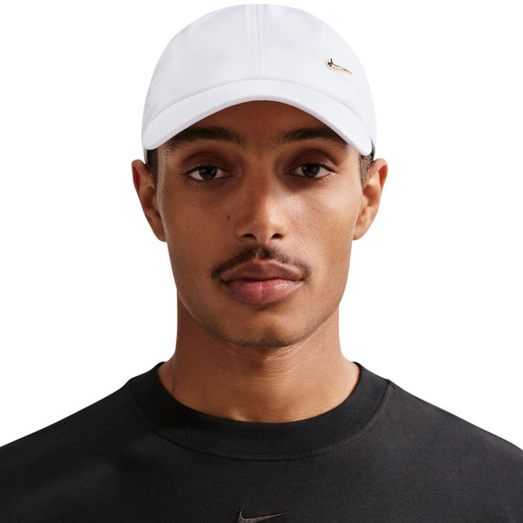 Czapka z daszkiem Nike Dri-FIT Club biała FB5372 101