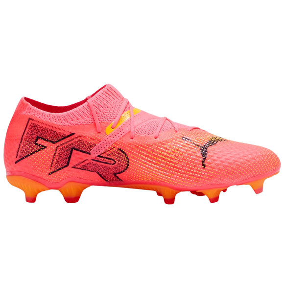 Buty piłkarskie Puma Future 7 Pro+ FG/AG 107705 03