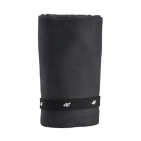 Ręcznik 4F U074 65x90 cm głęboka czerń 4FWSS26ATOWU074 20S